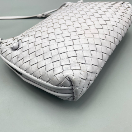 Bottega Veneta Nodini Crossbody Messenger Calfskin Intrecciato Light Purple