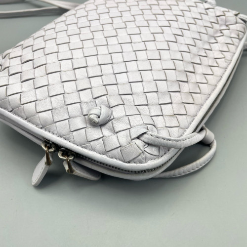 Bottega Veneta Nodini Crossbody Messenger Calfskin Intrecciato Light Purple