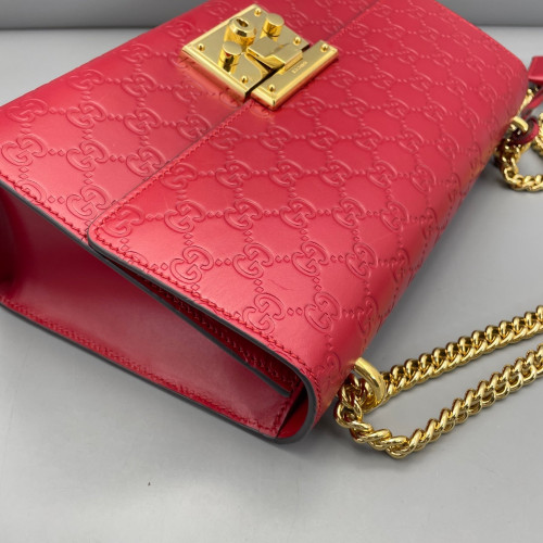 Gucci Medium Padlock Shoulder Bag Guccissima Red