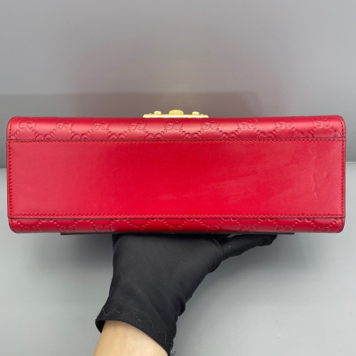 Gucci Medium Padlock Shoulder Bag Guccissima Red