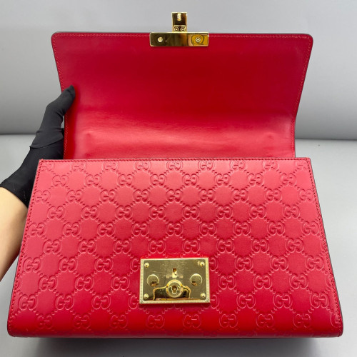 Gucci Medium Padlock Shoulder Bag Guccissima Red