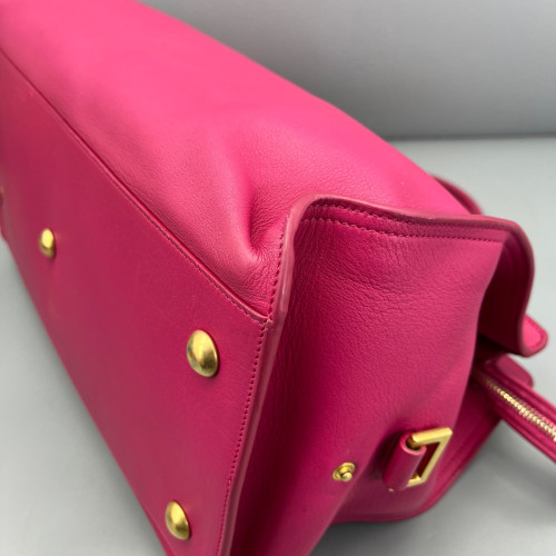 Yves Saint Laurent Medium Cabas Chyc Calfskin Rose