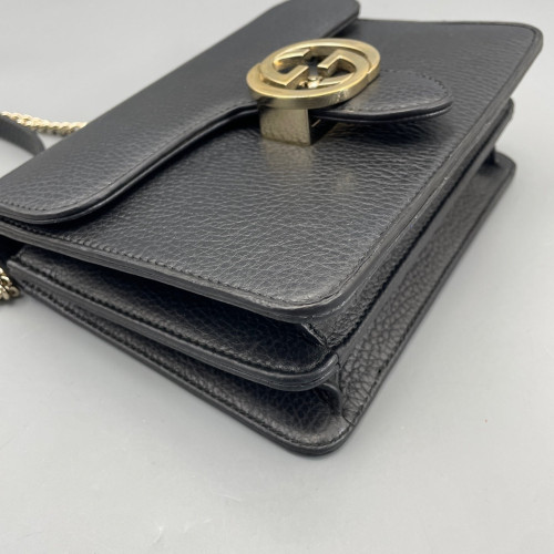 Gucci Small Interlocking G Shoulder Bag Grained Calfskin Black