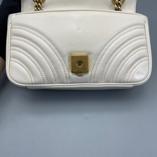 Gucci Chevron Mini GG Marmont Calfskin White Gucci Chevron Mini GG Marmont Calfskin White