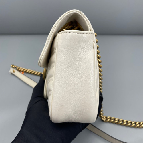 Gucci Chevron Mini GG Marmont Calfskin White Gucci Chevron Mini GG Marmont Calfskin White