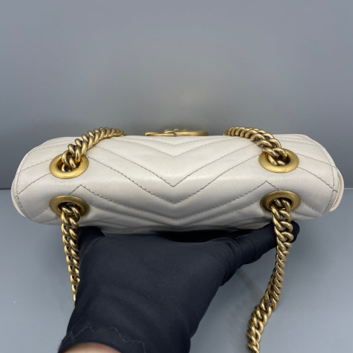Gucci Chevron Mini GG Marmont Calfskin White Gucci Chevron Mini GG Marmont Calfskin White