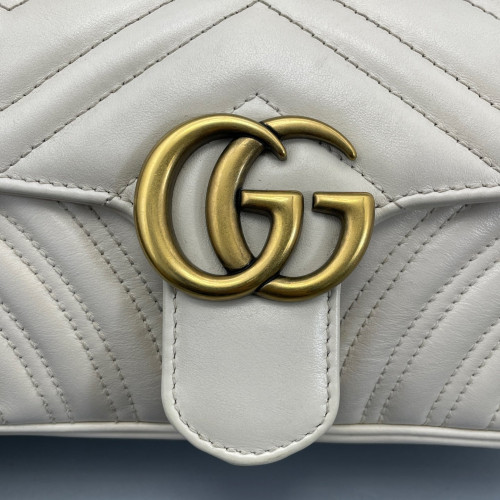 Gucci Chevron Mini GG Marmont Calfskin White Gucci Chevron Mini GG Marmont Calfskin White