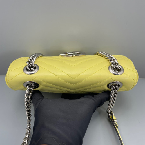 Gucci Chevron Mini GG Marmont Calfskin Light Yellow Gucci Chevron Mini GG Marmont Calfskin Light Yellow