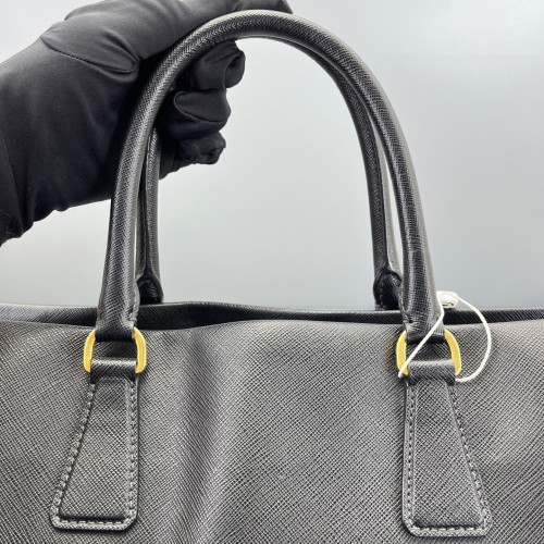 Prada Tote Bag Saffiano Calfskin Black