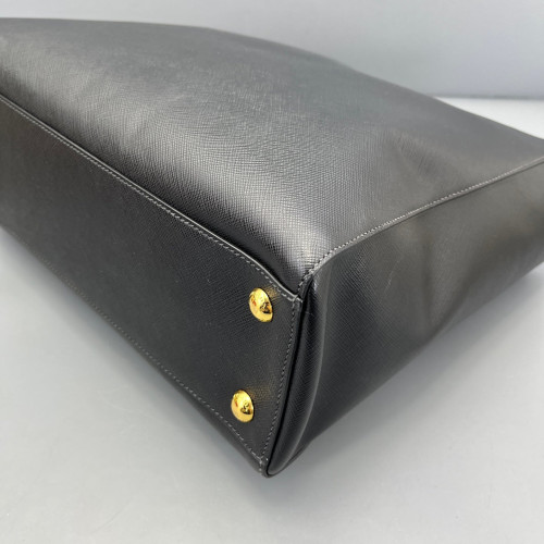Prada Tote Bag Saffiano Calfskin Black