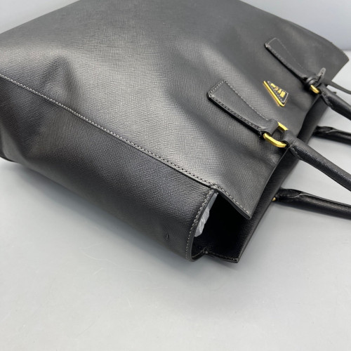Prada Tote Bag Saffiano Calfskin Black