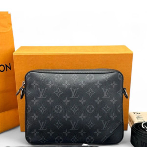 Louis Vuitton Trio Messenger Bag Monogram Black