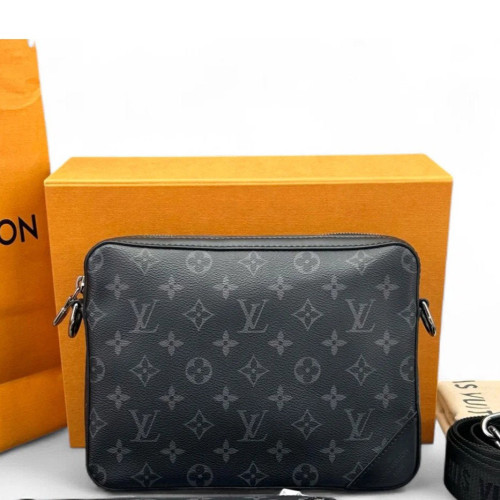 Louis Vuitton Trio Messenger Bag Monogram Black