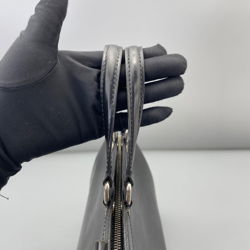 Louis Vuitton Brea MM Epi Black