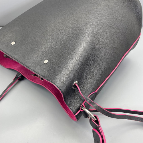 Louis Vuitton Lockme Bucket Calfskin Black