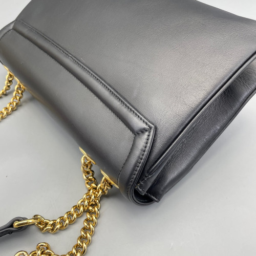 Gucci Shoulder Bag Calfskin Black Gucci Shoulder Bag Calfskin Black
