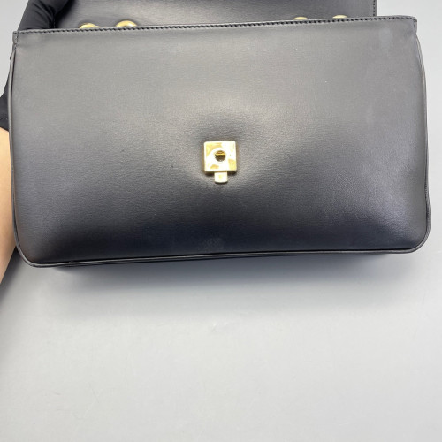 Gucci Shoulder Bag Calfskin Black Gucci Shoulder Bag Calfskin Black