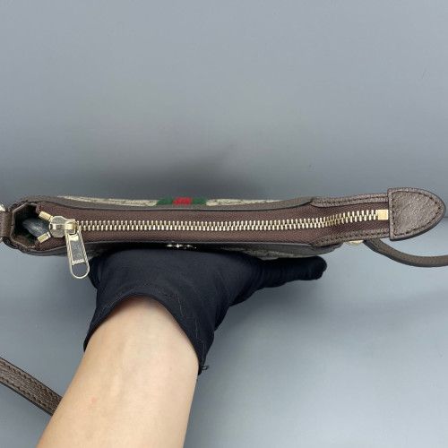 Gucci Crossbody Bag GG Supreme Monogram Beige Ebony Beige Gucci Crossbody Bag GG Supreme Monogram Beige Ebony Beige