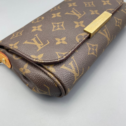 Louis Vuitton Favorite PM Monogram Brown
