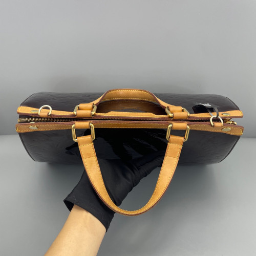 Louis Vuitton Brea GM Vernis Amarante