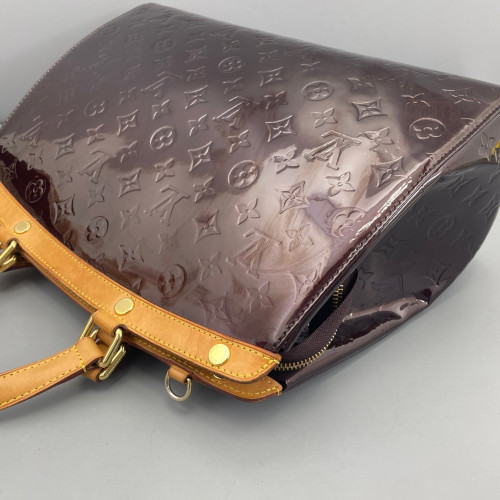 Louis Vuitton Brea GM Vernis Amarante