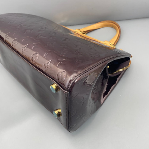 Louis Vuitton Brea GM Vernis Amarante