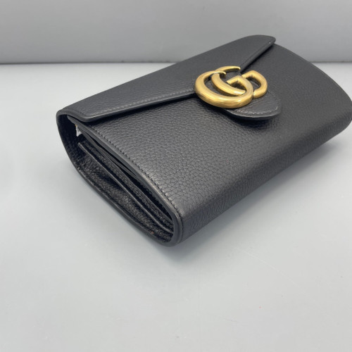 Gucci GG Marmont Chain Wallet Grained Calfskin Black Gucci GG Marmont Chain Wallet Grained Calfskin Black