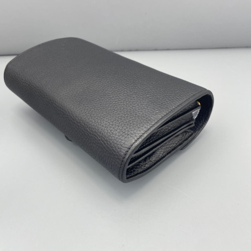 Gucci GG Marmont Chain Wallet Grained Calfskin Black Gucci GG Marmont Chain Wallet Grained Calfskin Black