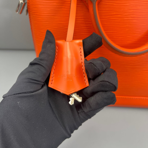Louis Vuitton Alma PM Epi Orange Louis Vuitton Alma PM Epi Orange
