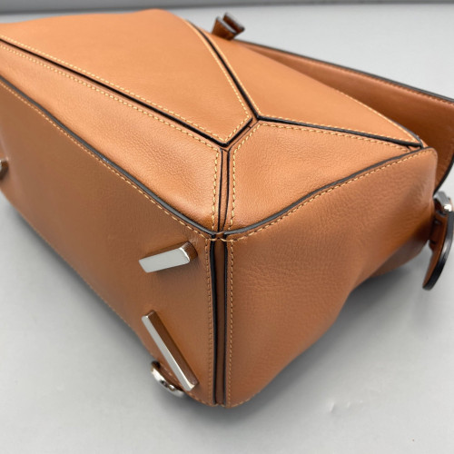 Loewe Small Puzzle Calfskin Tan Loewe Small Puzzle Calfskin Tan