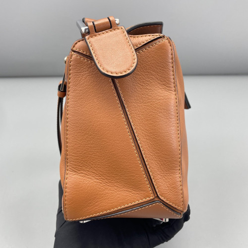 Loewe Small Puzzle Calfskin Tan Loewe Small Puzzle Calfskin Tan