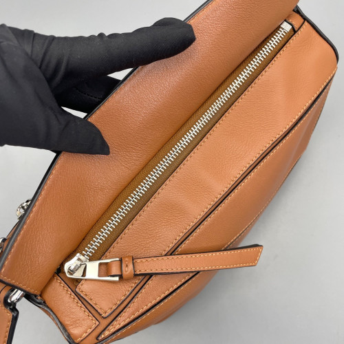 Loewe Small Puzzle Calfskin Tan Loewe Small Puzzle Calfskin Tan