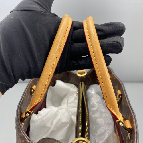 Louis Vuitton Montaigne MM Monogram Brown