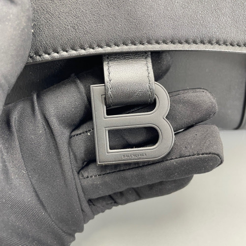 Balenciaga Hourglass Medium Smooth Calfskin Black