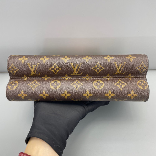 Louis Vuitton Victoire Monogram Red Brown