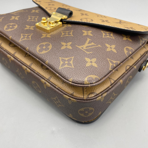 Louis Vuitton Pochette Metis Reverse Monogram Brown Louis Vuitton Pochette Metis Reverse Monogram Brown