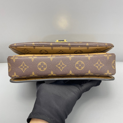 Louis Vuitton Pochette Metis Reverse Monogram Brown Louis Vuitton Pochette Metis Reverse Monogram Brown