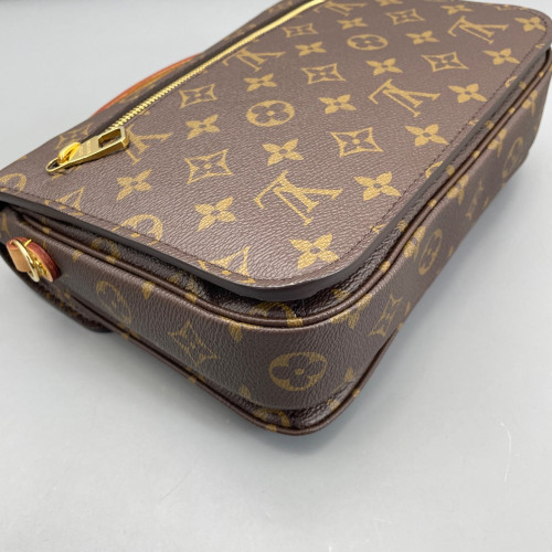 Louis Vuitton Pochette Metis Monogram Brown