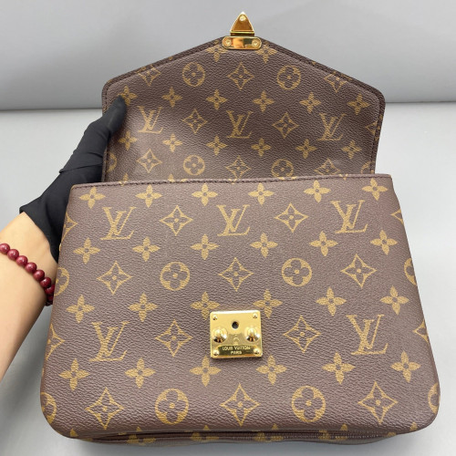 Louis Vuitton Pochette Metis Monogram Brown