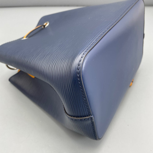 Louis Vuitton Neonoe BB Epi Blue