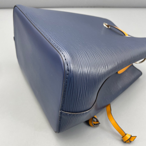 Louis Vuitton Neonoe BB Epi Blue