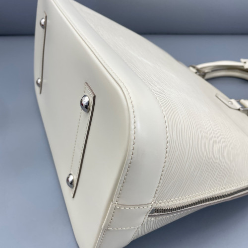 Louis Vuitton Alma GM Epi White