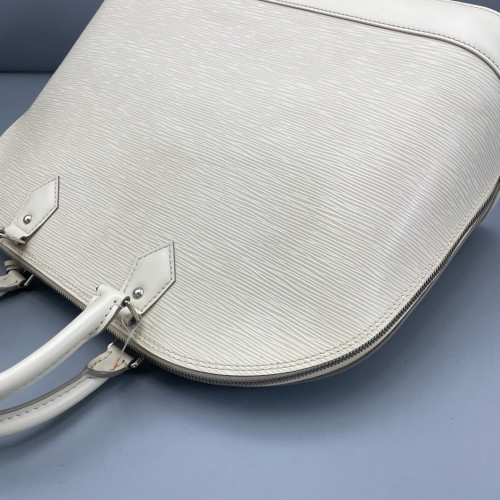 Louis Vuitton Alma GM Epi White