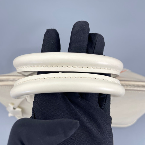 Louis Vuitton Alma GM Epi White