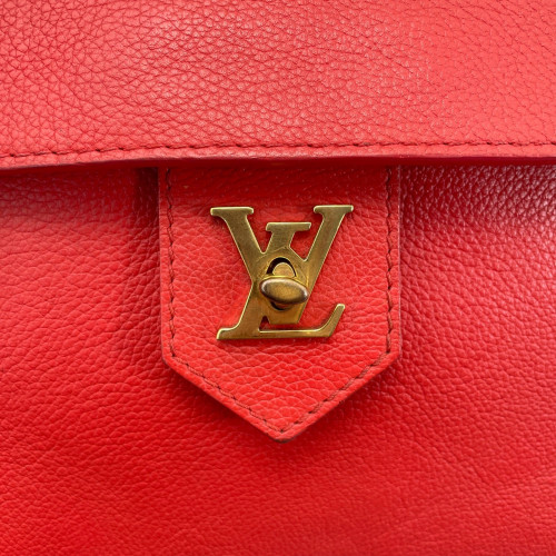 Louis Vuitton Lockme Handbag MM Calfskin Red