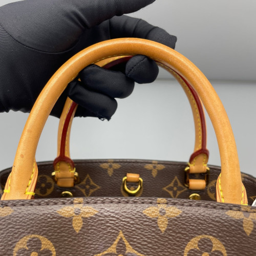 Louis Vuitton Montaigne BB Monogram Brown