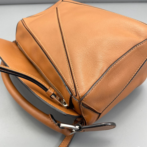 Loewe Small Puzzle Calfskin Tan Loewe Small Puzzle Calfskin Tan