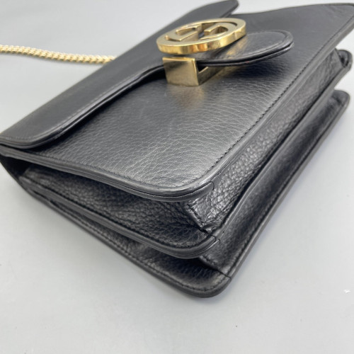Gucci Small Interlocking G Shoulder Bag Vitello Phenix Black