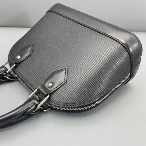 Louis Vuitton Alma BB Epi Black