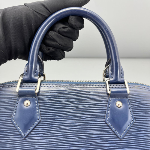 Louis Vuitton Alma PM Epi Blue